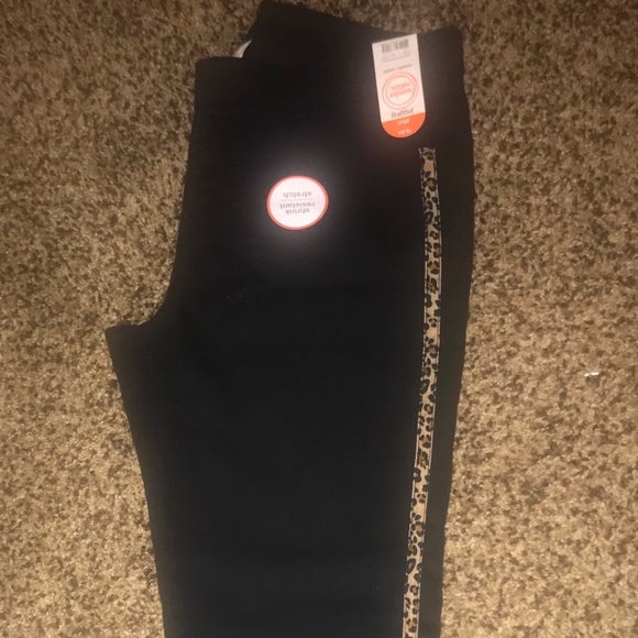 Wonder Nation | Girls Black Leopard Print Side Stripe Pull-on Jegging Jeans - Picture 4 of 4